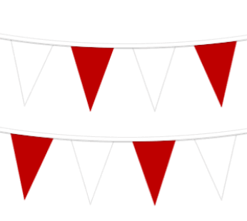 Red/White Plastic Pennant String, 120′